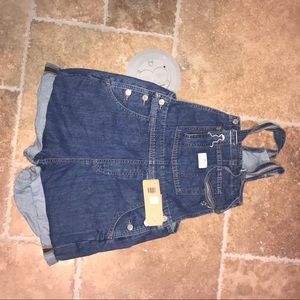 Levi’s overalls size small